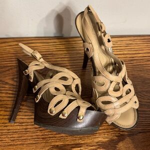 Jessica Simpson Tan Genaviv cognac native Strap Platform Heels